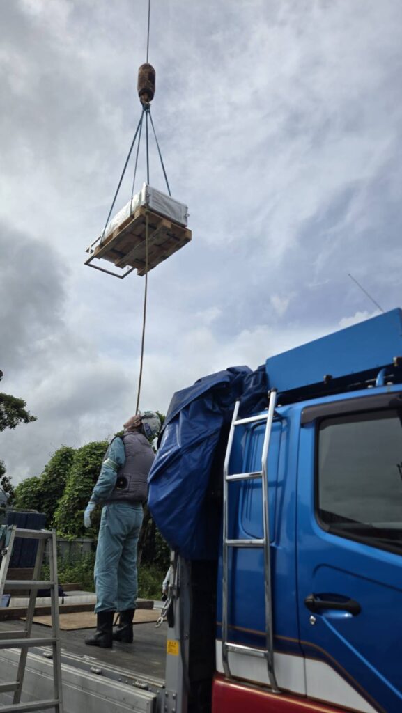 4トン平ボディトラックの積荷写真